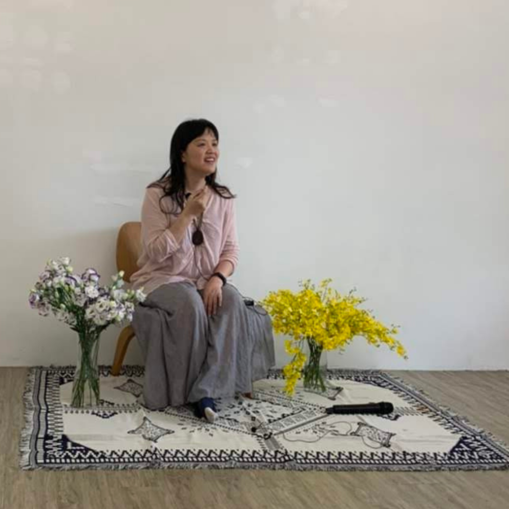 Erica受邀帶領學員認識高我。
